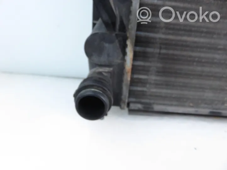 Volkswagen PASSAT B5 Coolant radiator 