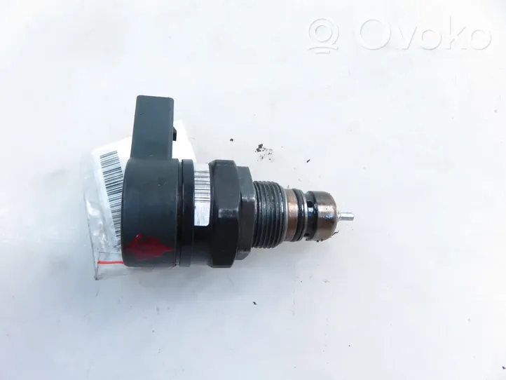 BMW 3 E46 Fuel pressure sensor 