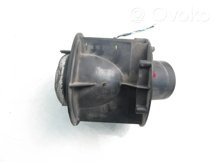 Audi A8 S8 D3 4E Misuratore di portata d'aria 4605225279