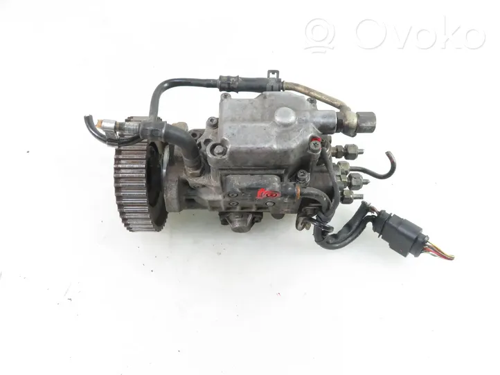 Volkswagen Golf IV Fuel injection high pressure pump 