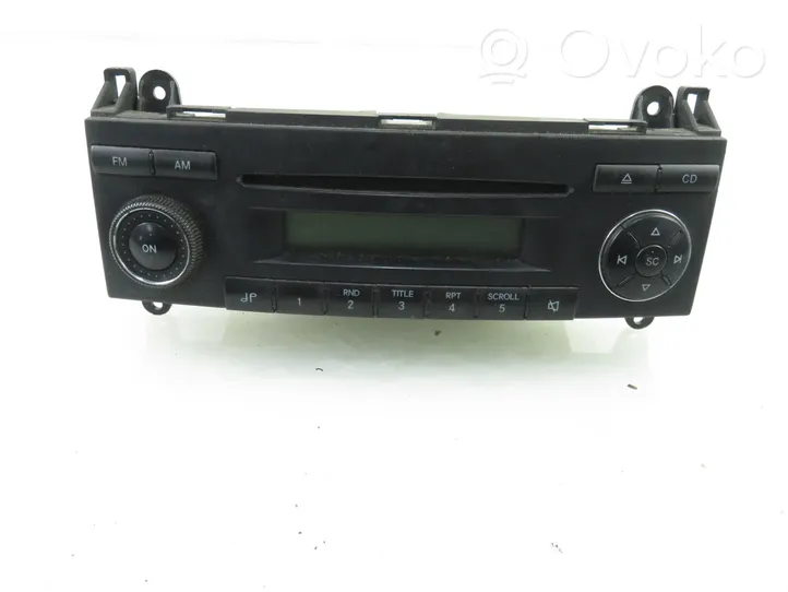 Mercedes-Benz Vito Viano W639 Panel / Radioodtwarzacz CD/DVD/GPS 