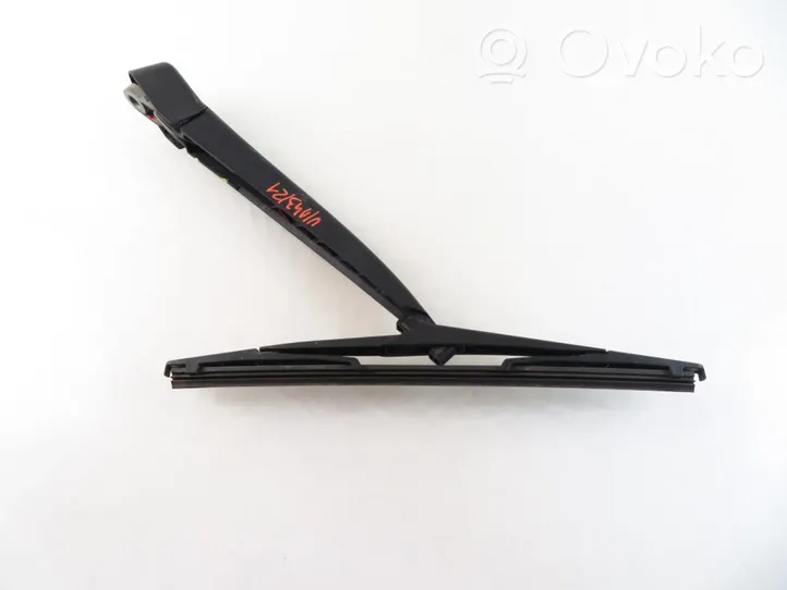 Ford Fiesta Rear wiper blade arm 