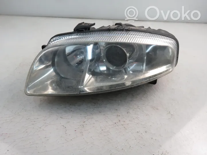 Alfa Romeo GT Headlight/headlamp 