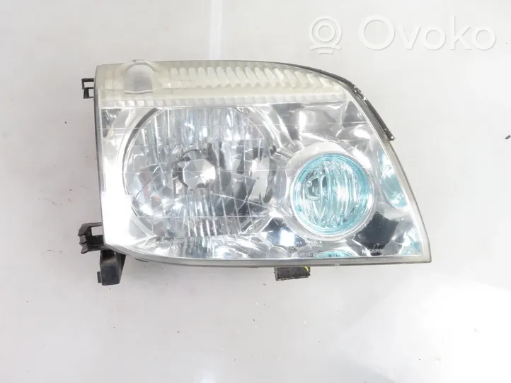 Nissan X-Trail T30 Headlight/headlamp 