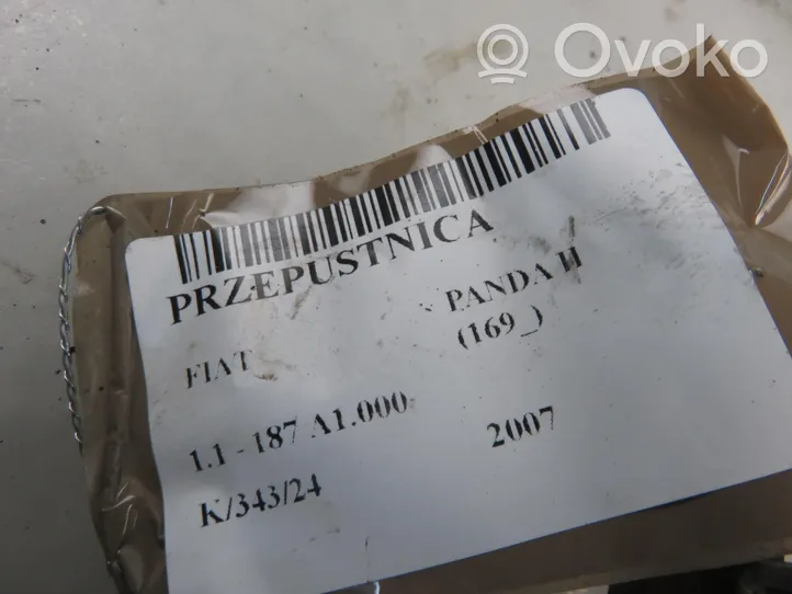 Fiat Panda II Tuyau de conduite principale de carburant 