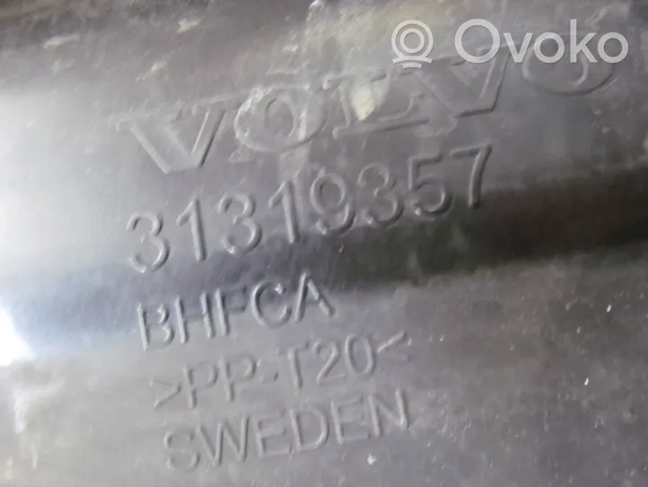 Volvo V40 Parte del condotto di aspirazione dell'aria 31319357