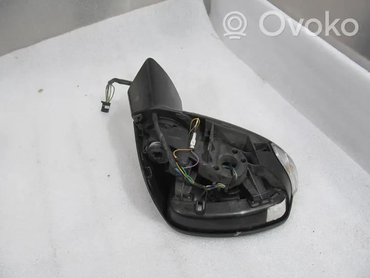 Renault Scenic III -  Grand scenic III Front door electric wing mirror 4701007