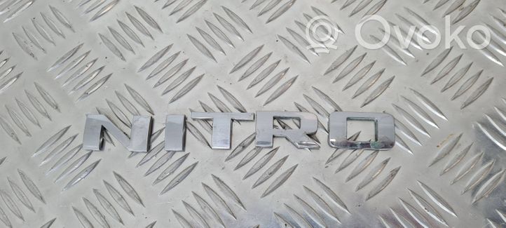 Dodge Nitro Logo, emblème de fabricant 