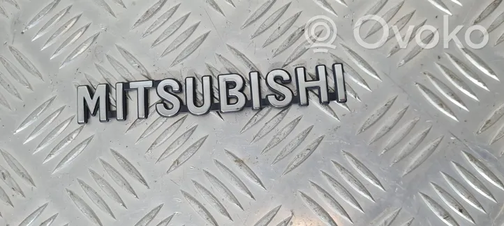 Mitsubishi L200 Emblemat / Znaczek tylny / Litery modelu 