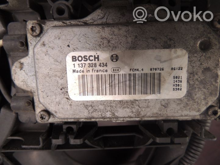 Toyota Avensis T250 Ventiliatorių komplektas 153630G050