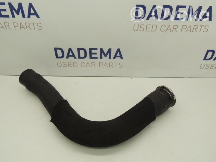 Opel Zafira B Intercooler hose/pipe 13322486