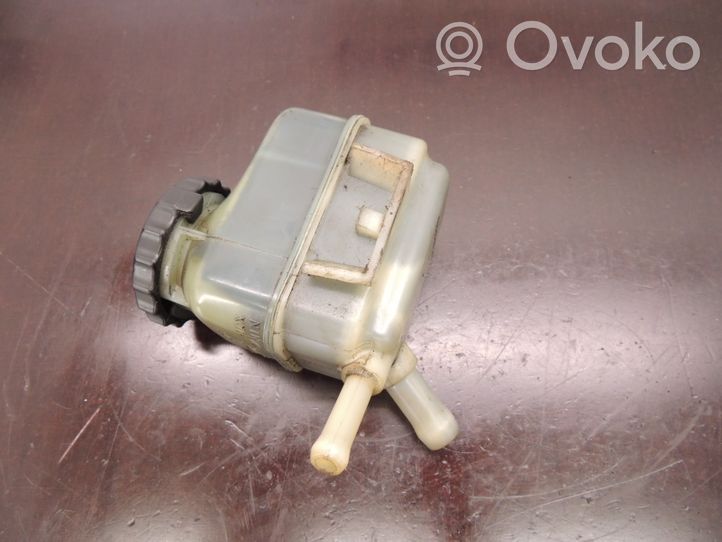 Toyota Avensis T220 Power steering fluid tank/reservoir 