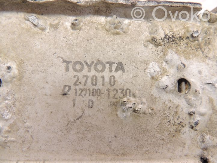 Toyota Avensis T220 Välijäähdyttimen jäähdytin 1271001230
