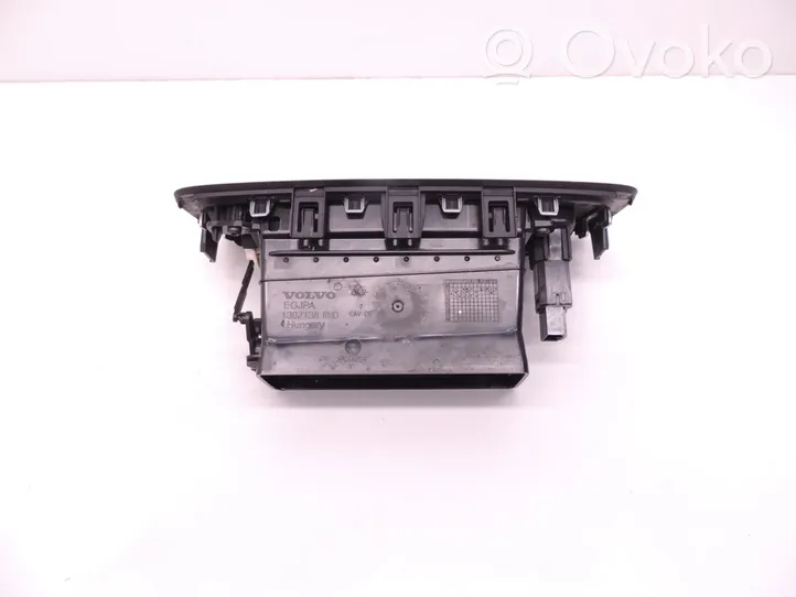 Volvo S60 Griglia di ventilazione centrale cruscotto 1302138