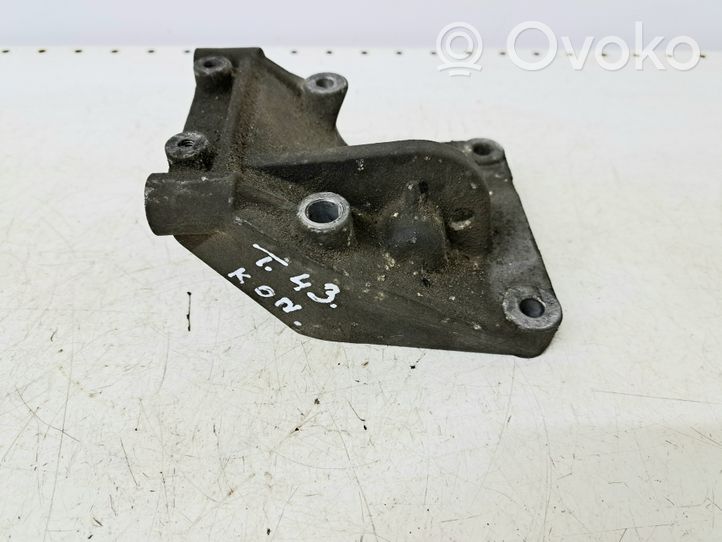 Volvo V50 A/C compressor mount bracket 