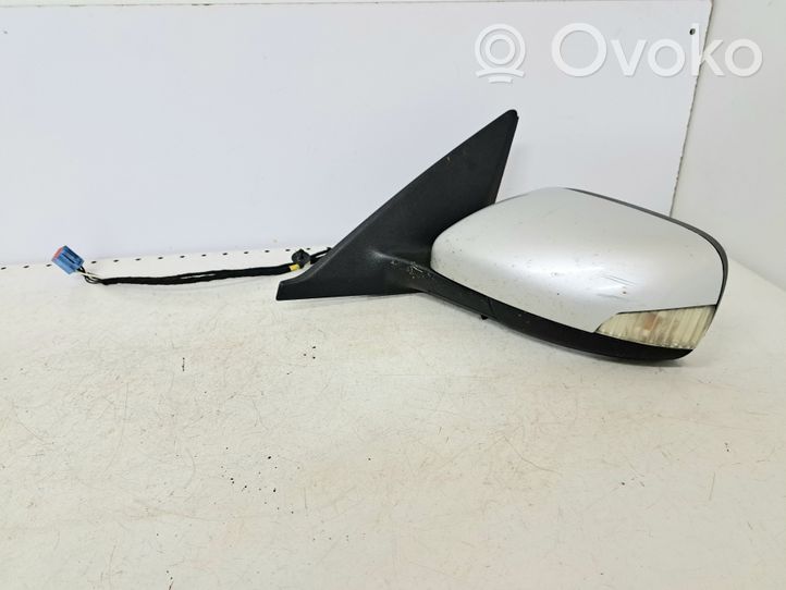 Volvo V50 Front door electric wing mirror 