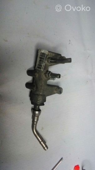 Opel Astra H Główny cylinder sprzęgła 000055198089