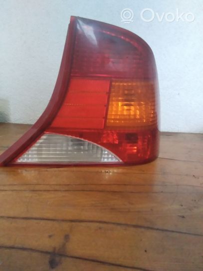 Ford Focus Luci posteriori 9EL35405702