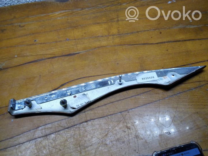 Mercedes-Benz E W211 Inserti decorativi cornice della consolle centrale 8300426