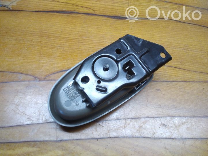 Hyundai Sonata Front door interior handle 836113D000