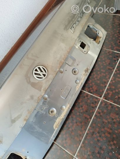 Volkswagen PASSAT B3 Takaluukun/tavaratilan kansi 