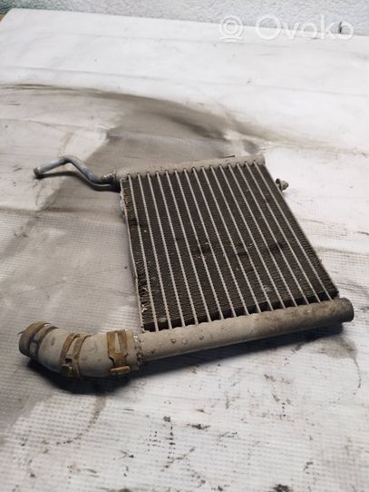 Volkswagen PASSAT B5.5 Fuel cooler (radiator) 8D0203503A