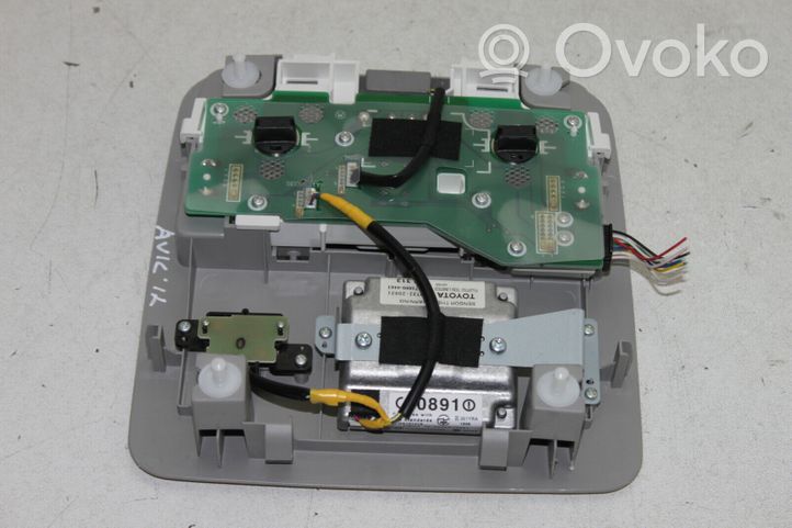 Toyota Avensis T270 Illuminazione sedili anteriori 8973220031