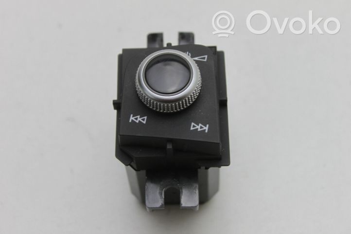 Audi A4 S4 B9 Interruttore di controllo dell’audio 8W2919616