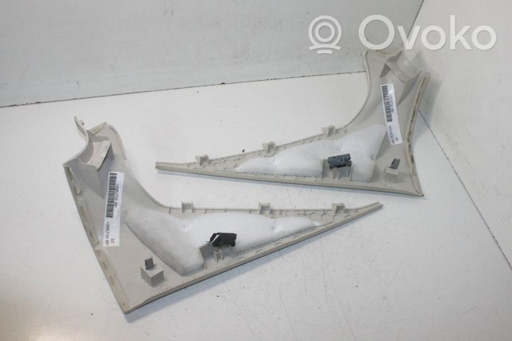 Volkswagen PASSAT CC Rivestimento montante (C) 3C8867242