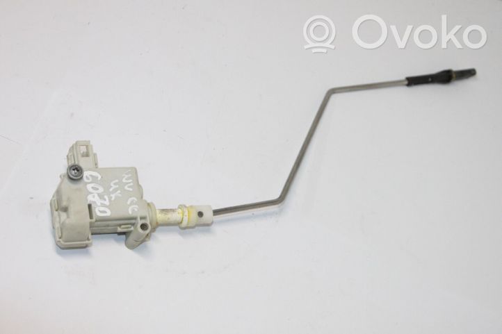 Volkswagen PASSAT CC Fuel tank cap lock motor 3C8810773A