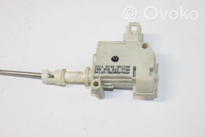 Volkswagen PASSAT CC Moteur de verrouillage trappe à essence 3C8810773A