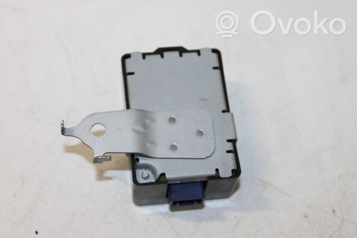 Toyota Prius (XW30) Oven ohjainlaite/moduuli 8974047031