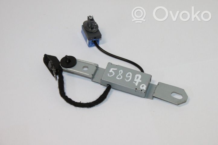 Mazda 3 III Amplificateur d'antenne DD1V669N0A