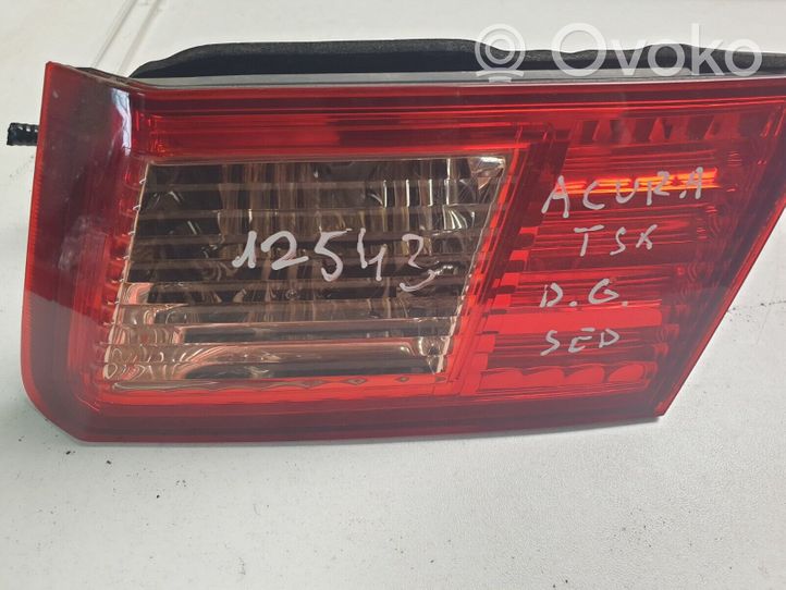 Acura TSX II Lampy tylnej klapy bagażnika 