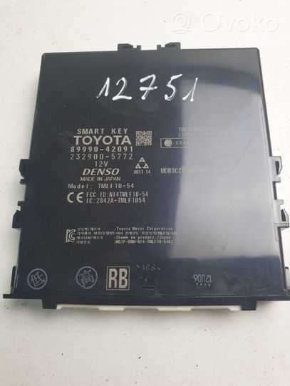 Toyota RAV 4 (XA40) Module confort 8999042091