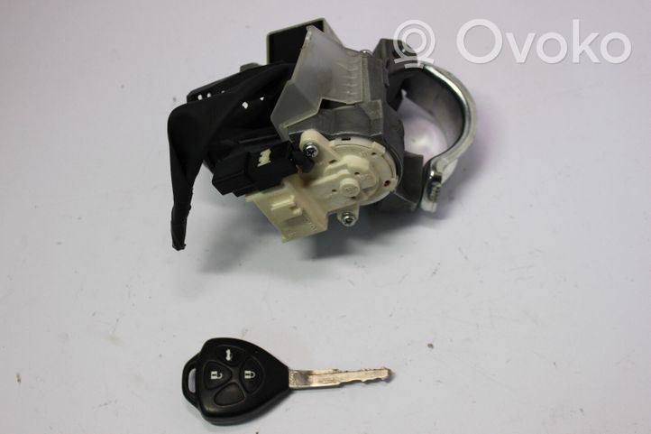 Toyota Avensis T270 Blocchetto accensione 450200203