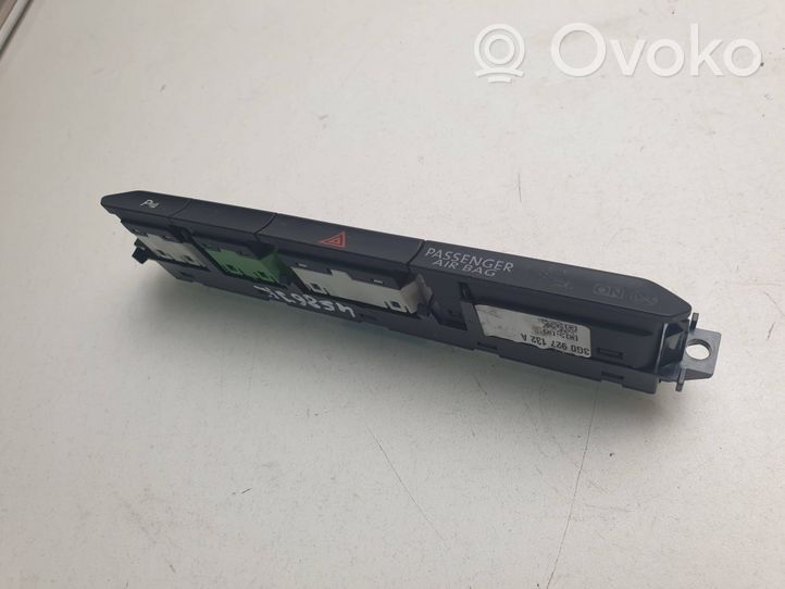 Volkswagen PASSAT B8 Interruttore/pulsante di controllo multifunzione 3G0927132A