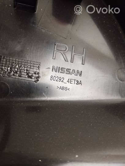 Nissan Qashqai Autres éléments de garniture porte avant 802924ET3A