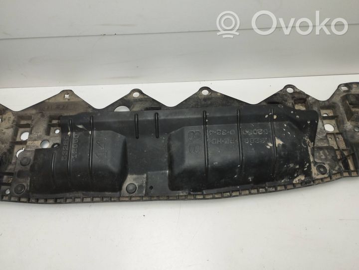 Toyota Yaris Belka zderzaka przedniego 5261852060