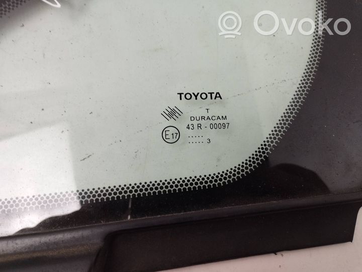 Toyota Verso Finestrino/vetro triangolo anteriore 43R00097