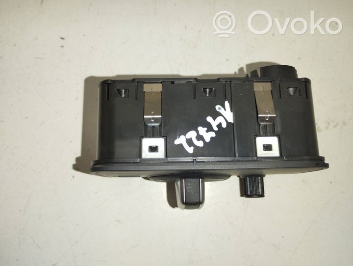 Audi A3 S3 8V Interruttore luci 8V0941531AD