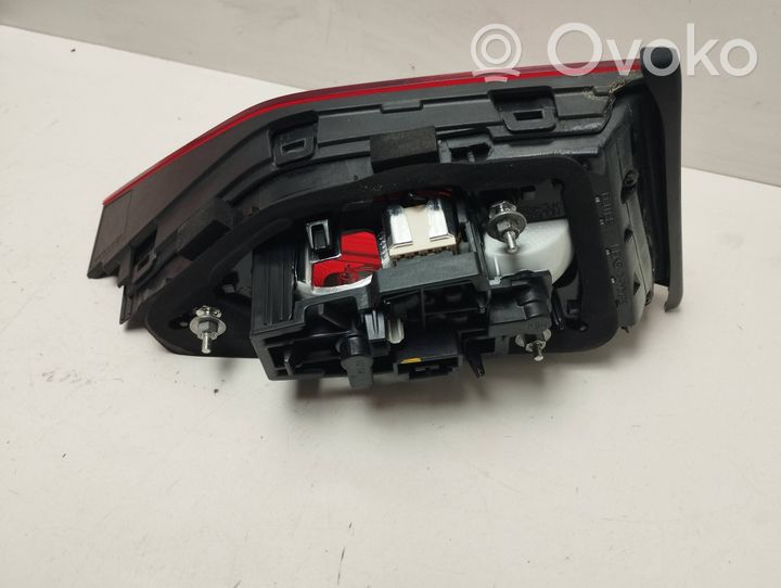 Audi A3 S3 8V Luci posteriori del portellone del bagagliaio 8V5945094J