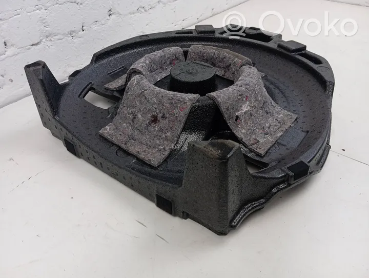 Toyota Prius (XW50) Garniture de section de roue de secours 6499347090