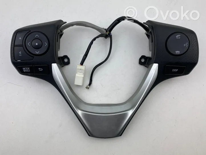 Toyota Auris E180 Boutons / interrupteurs volant F70CS1321