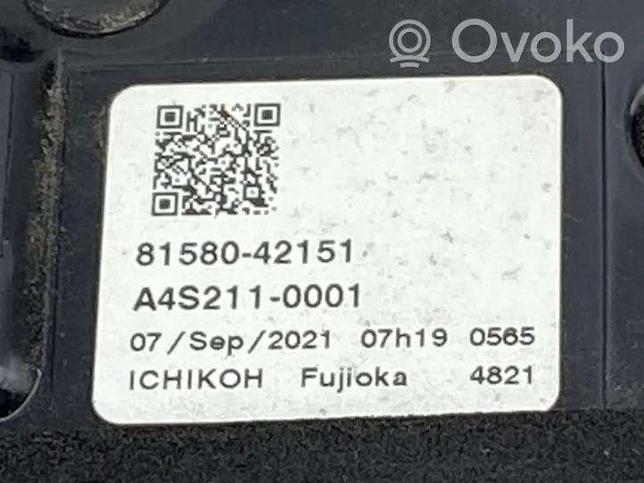 Toyota RAV 4 (XA50) Feux arrière sur hayon 8158042151