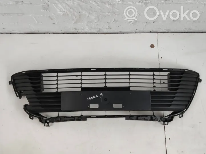 Toyota Corolla E160 E170 Grille inférieure de pare-chocs avant 5311202B50