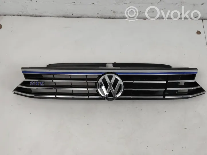 Volkswagen PASSAT B8 Maskownica / Grill / Atrapa górna chłodnicy 3G0853455