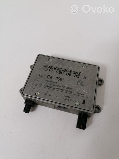 Mercedes-Benz CLS C219 Module unité de contrôle d'antenne 2118200885