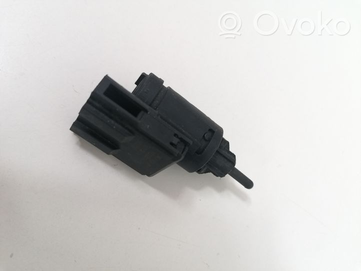 Audi A4 S4 B6 8E 8H Brake pedal sensor switch 3B0945511A