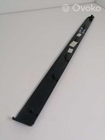 Audi A4 S4 B6 8E 8H Baguette moulure de porte arrière 8E0867420G